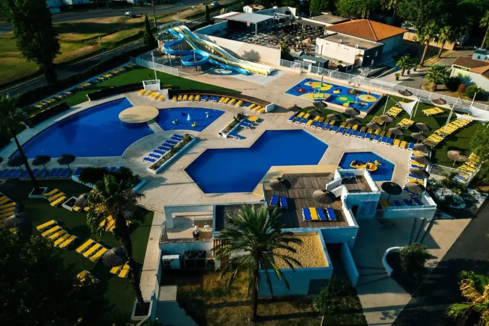 Sun & Sea - Camping Le Bosc 4 étoiles★★★★