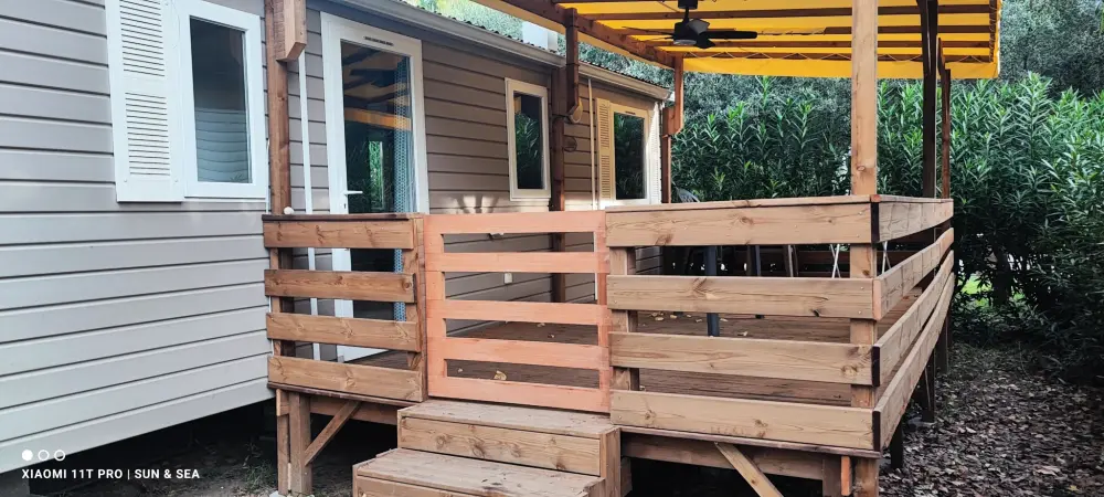 Sun & Sea - Camping Le Bosc 4 étoiles★★★★