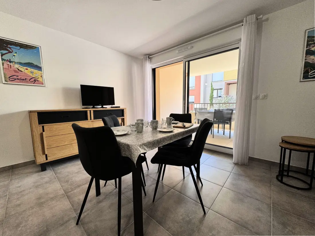 Le Clos Sauvet Residence