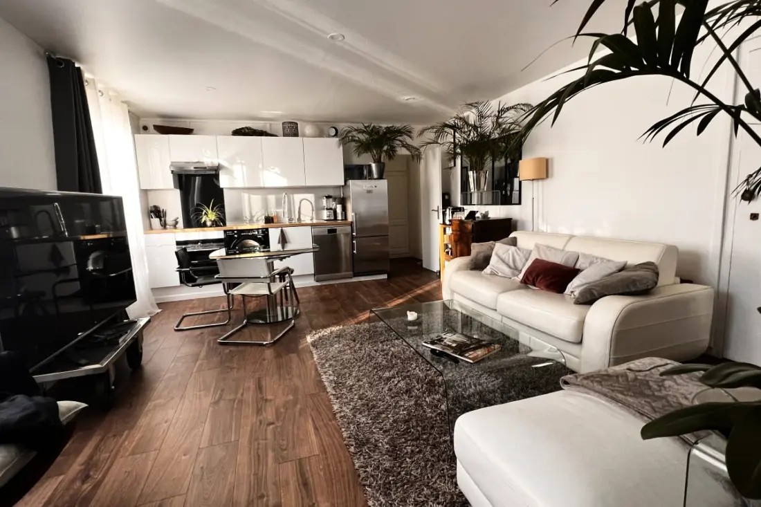 Fényes apartman a csatornán