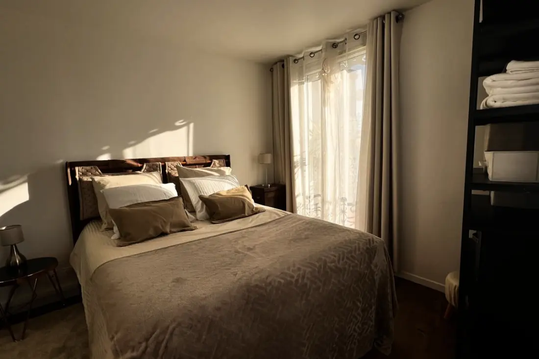 Fényes apartman a csatornán