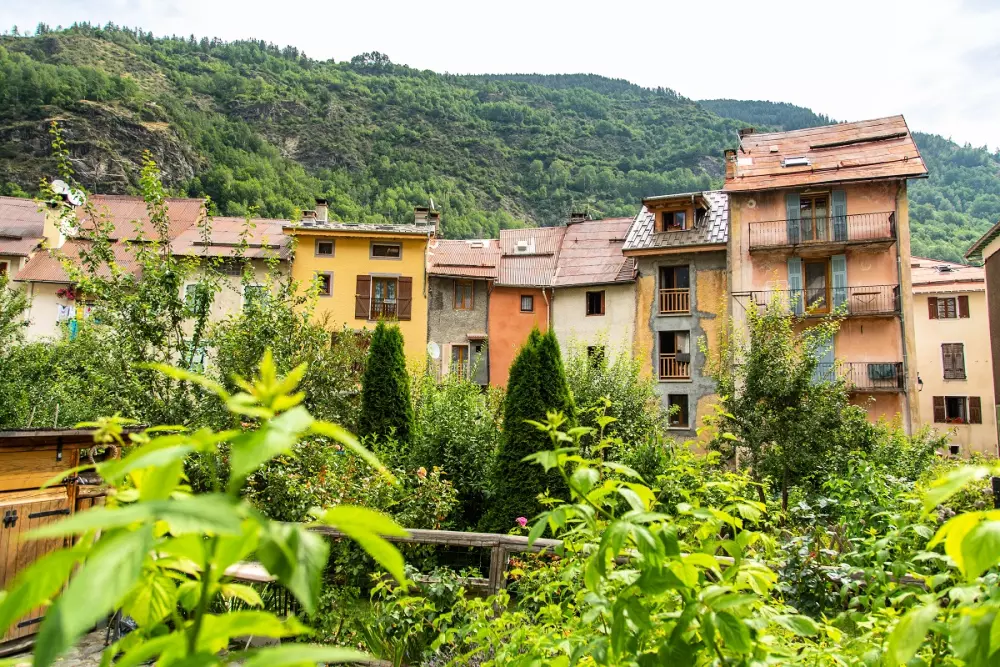 Village Club Le Rabuons 2 Stjerner★★ - Ternélia