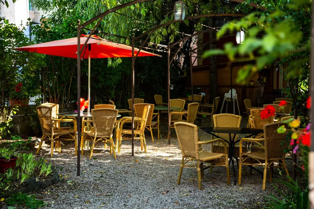 Village Club Le Rabuons 2 Stjerner★★ - Ternélia