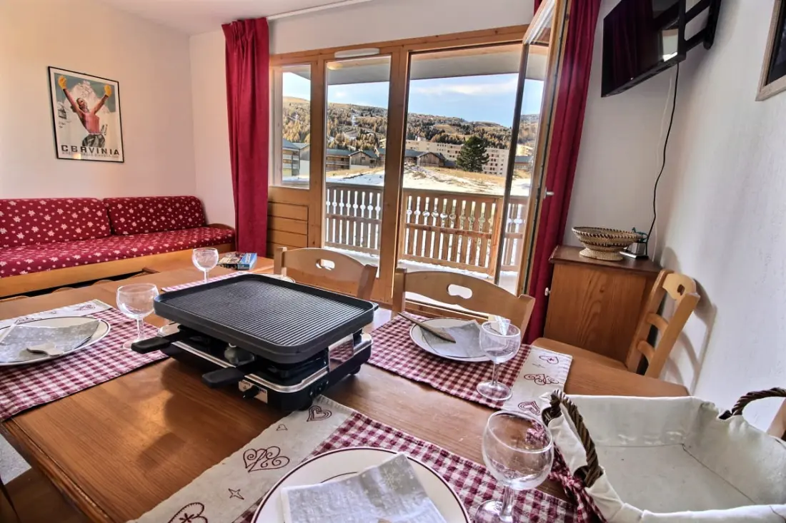 Luminous Apartment With Balcony, Near Pistes