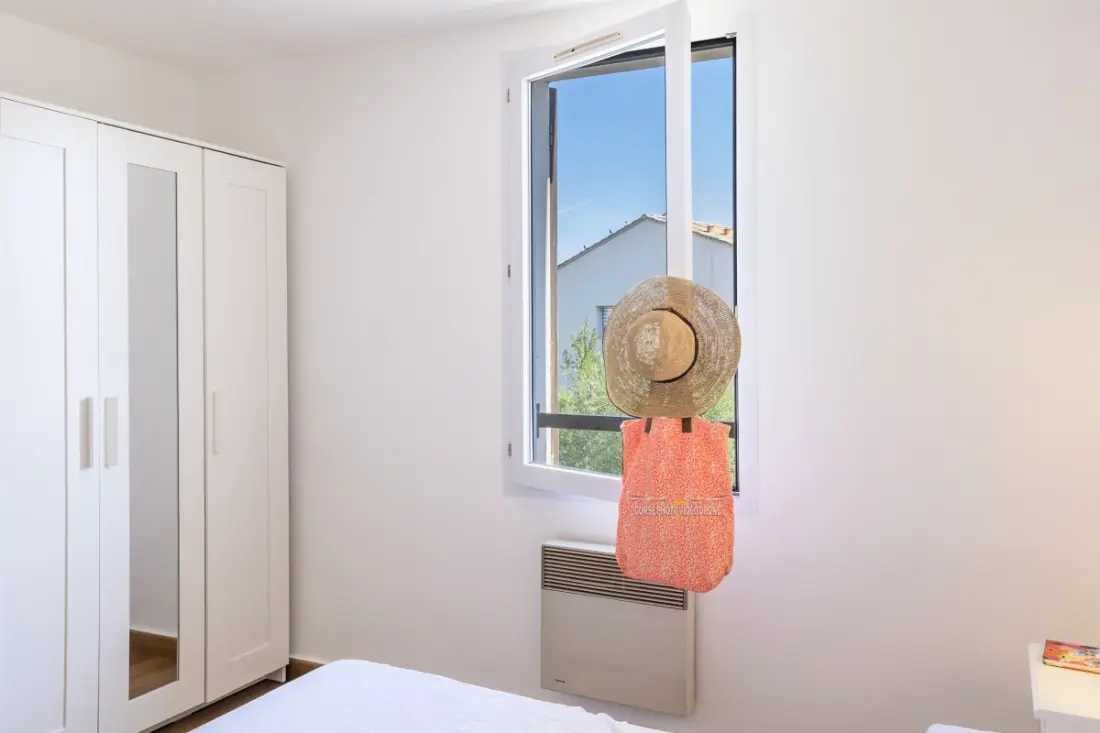 Casa Nina – Duplex Refait à Neuf Proche Du Port De Saint-florent
