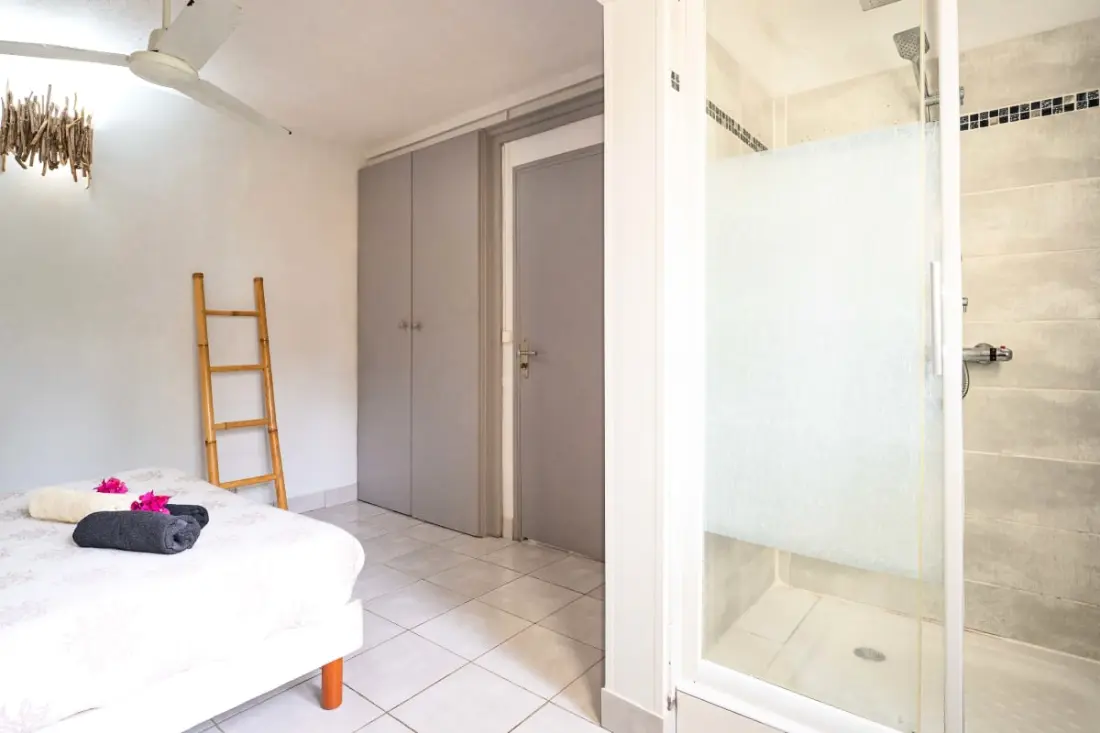 Oversea Dream Apartman