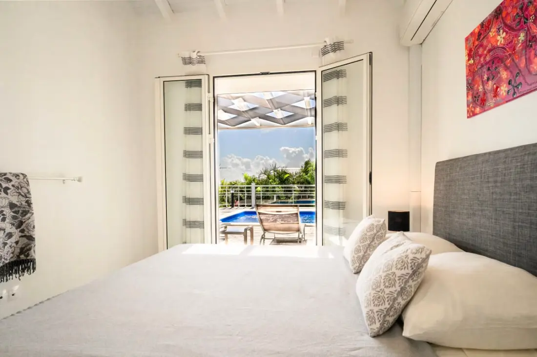 Hummingbird villa