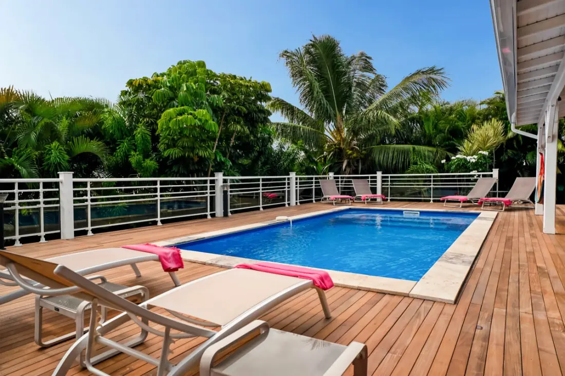 Hummingbird villa