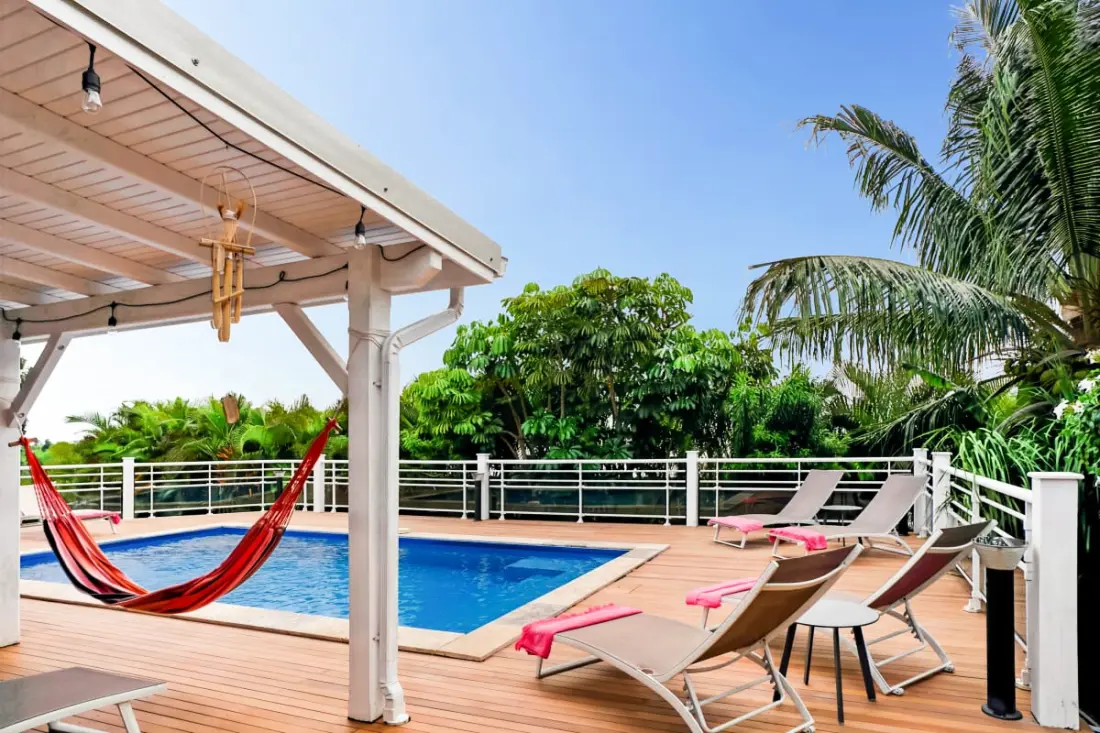 Hummingbird villa