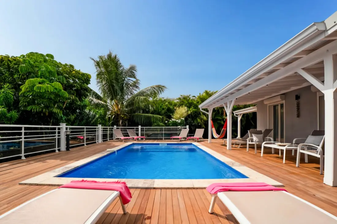 Hummingbird villa