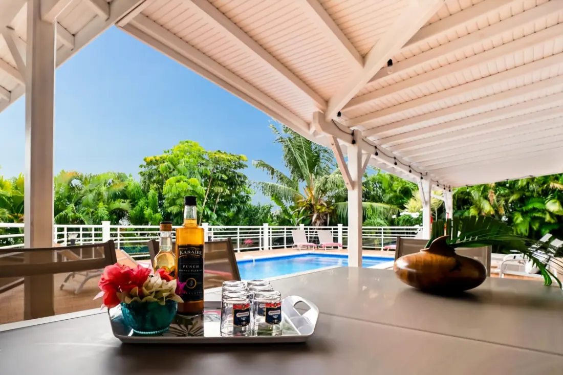 Hummingbird villa