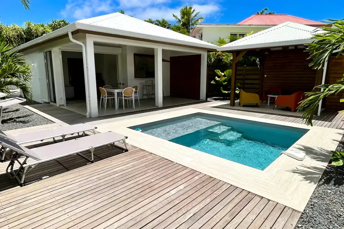 Villa Tikaz boldogság
