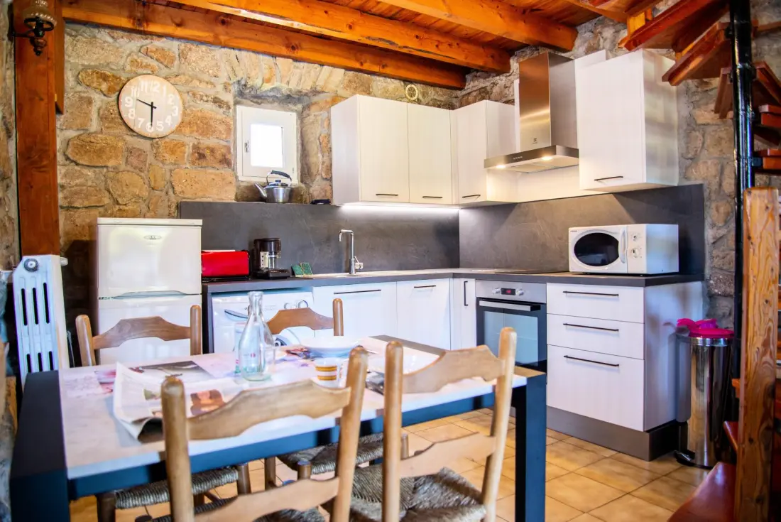 Gîte de France Gîtes de France 2/4 Personen in La Peyre 2 Ähren