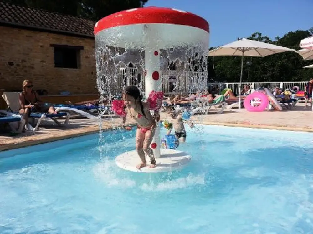 Camping Les Truffières De Dordogne 5 Sterren★★★★★