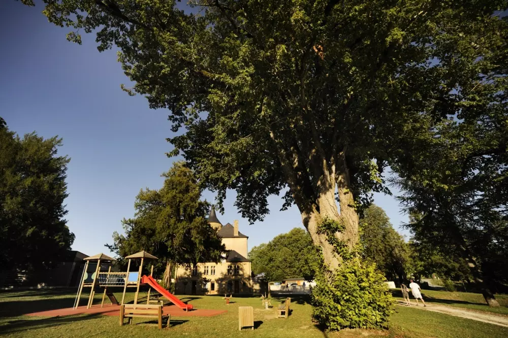 Holiday Village ULVF - Le Domaine de Pelvezy 3 Stars★★★