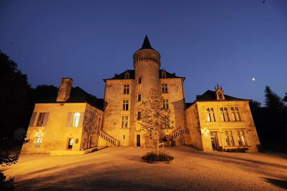 Holiday Village ULVF - Le Domaine de Pelvezy 3 Stars★★★