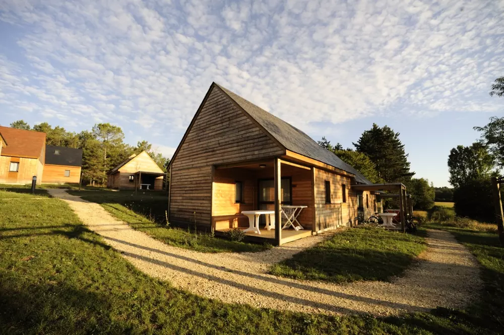 Holiday Village ULVF - Le Domaine de Pelvezy 3 Stars★★★