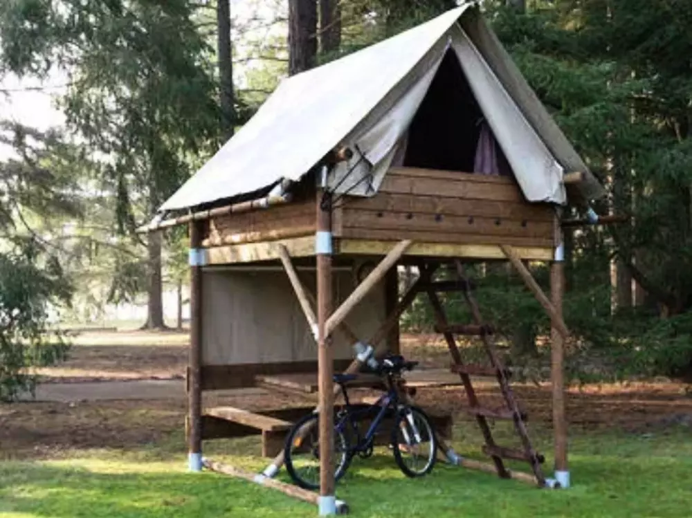 Ushuaia Villages Camping Rives d'Olt et Aubrac 4 Sterren★★★★