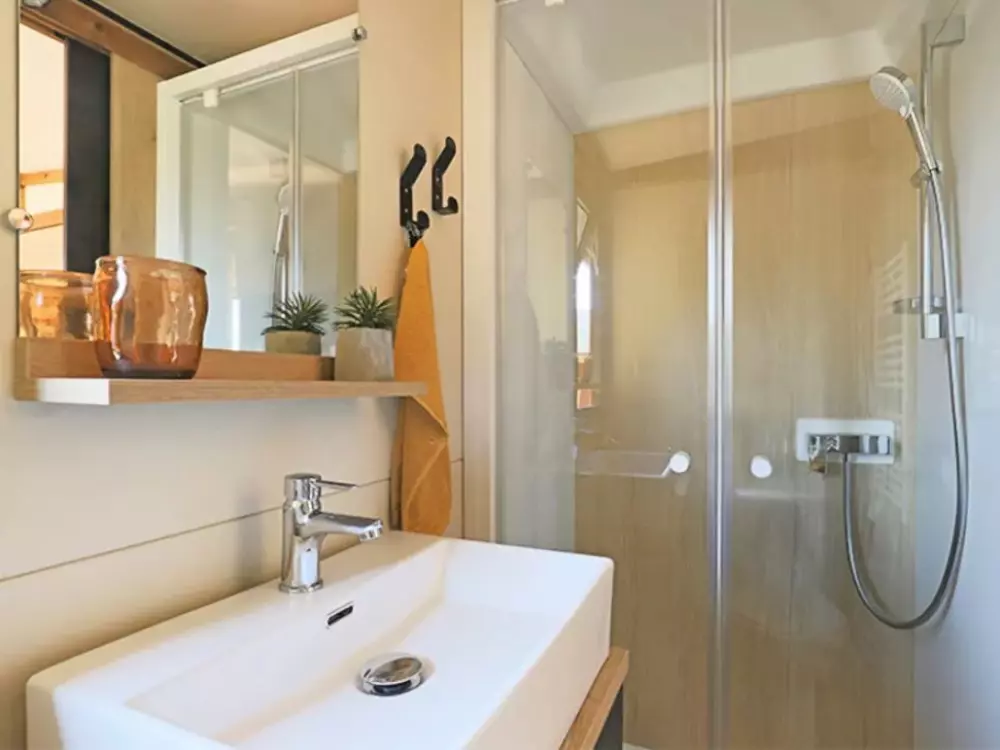 Ushuaia Villages Camping Rives d'Olt et Aubrac 4 Sterren★★★★