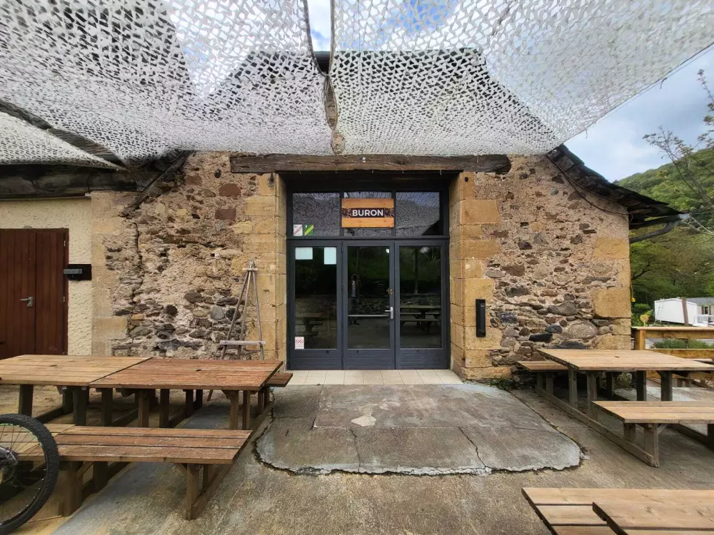 Ushuaia Villages Camping Rives d'Olt et Aubrac 4 Sterren★★★★