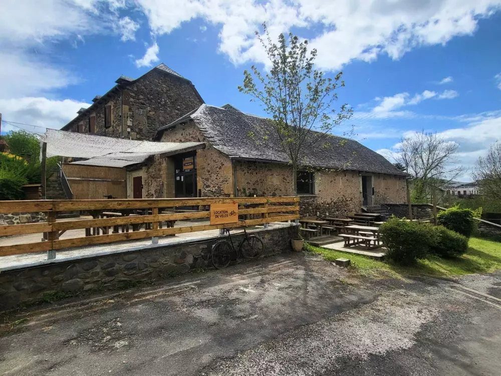 Ushuaia Villages Camping Rives d'Olt et Aubrac 4 Sterren★★★★