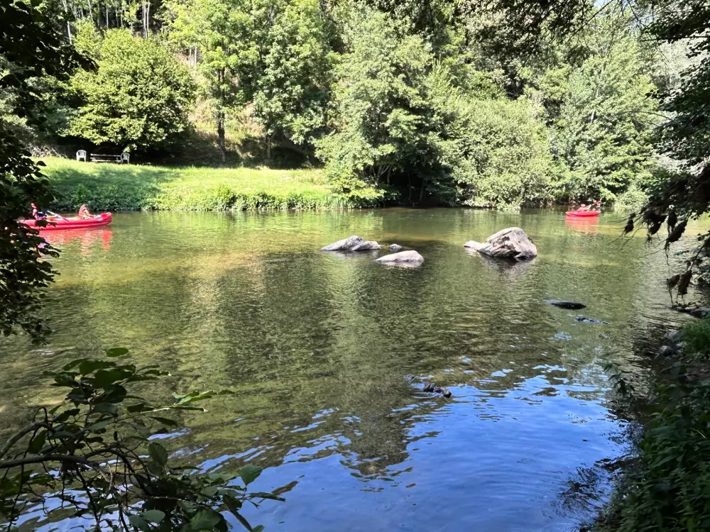 Ushuaia Villages Camping Rives d'Olt et Aubrac 4 Sterren★★★★