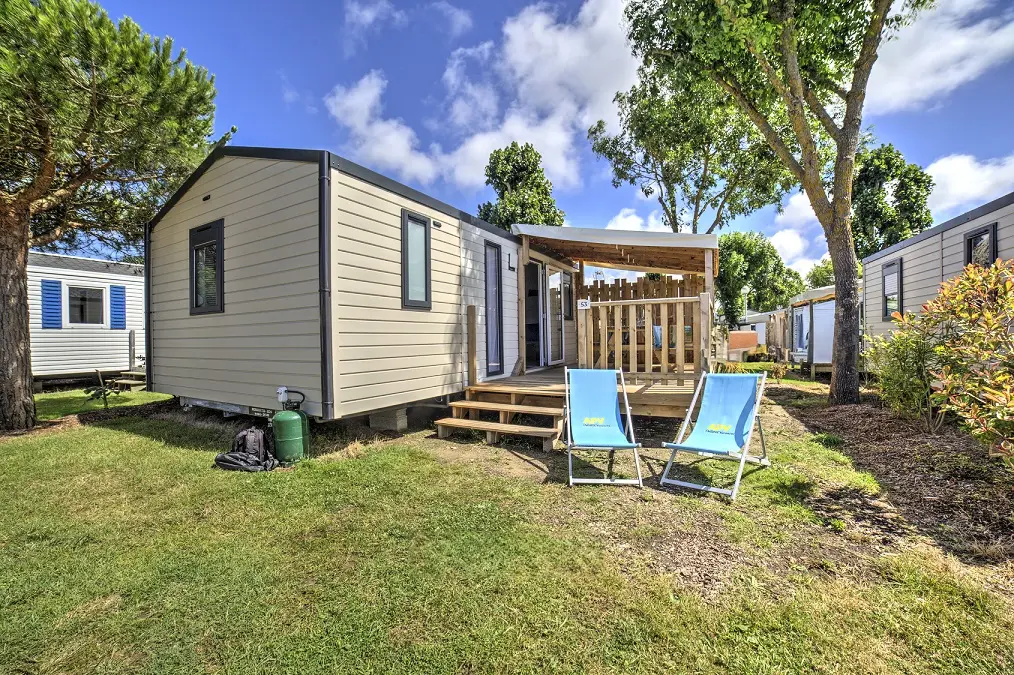 Camping l'Anse des Pins 4 Stjerner★★★★