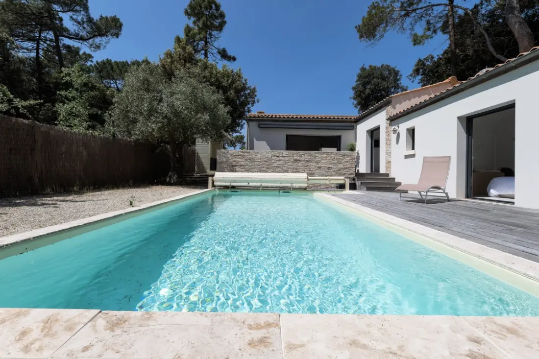 House Oceane úszási medencével -