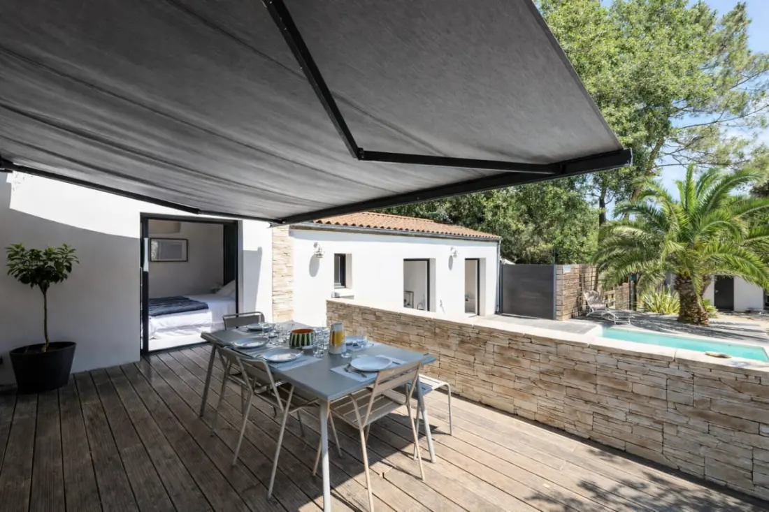House Oceane úszási medencével -