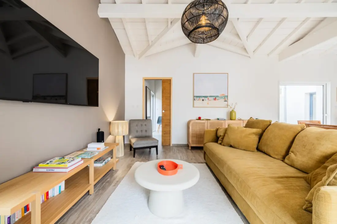House Oceane úszási medencével -