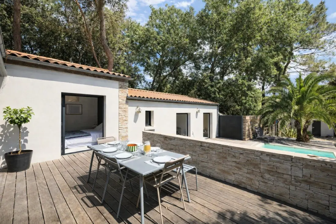 House Oceane úszási medencével -