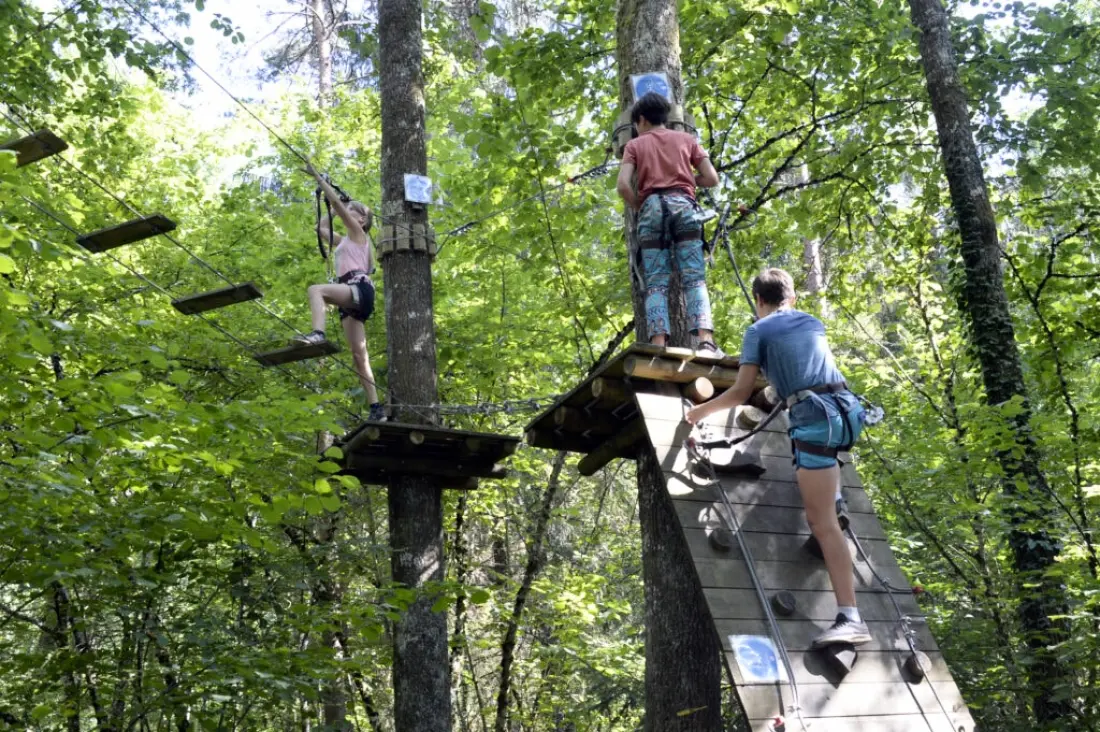 Camping Les Rives del lago Cantalès 3 Estrellas★★★
