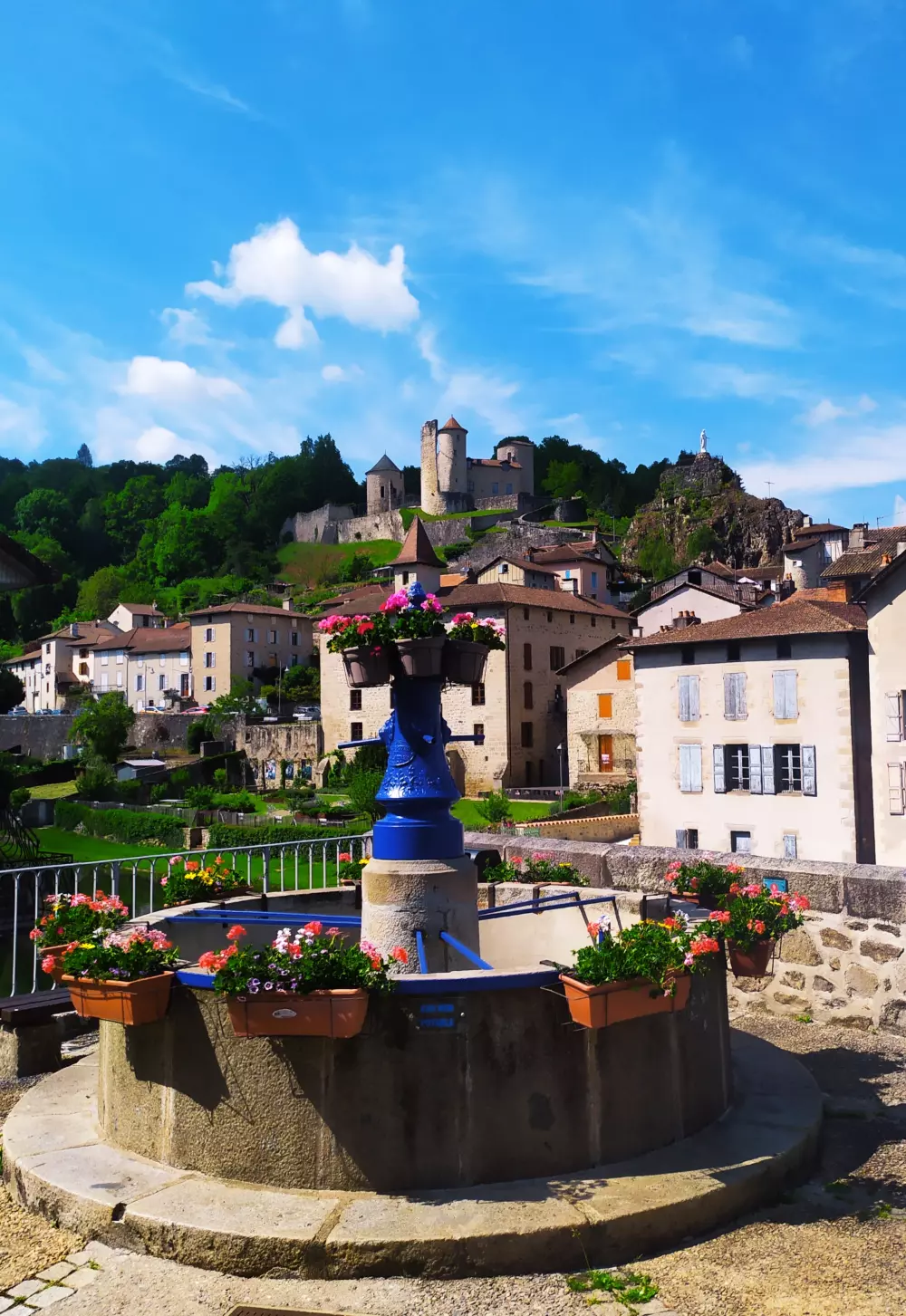 Camping Les Rives du lac Cantalès 3 étoiles★★★