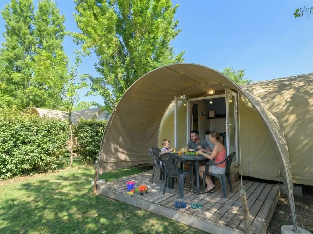 Camping Les Rives del lago Cantalès 3 Estrellas★★★