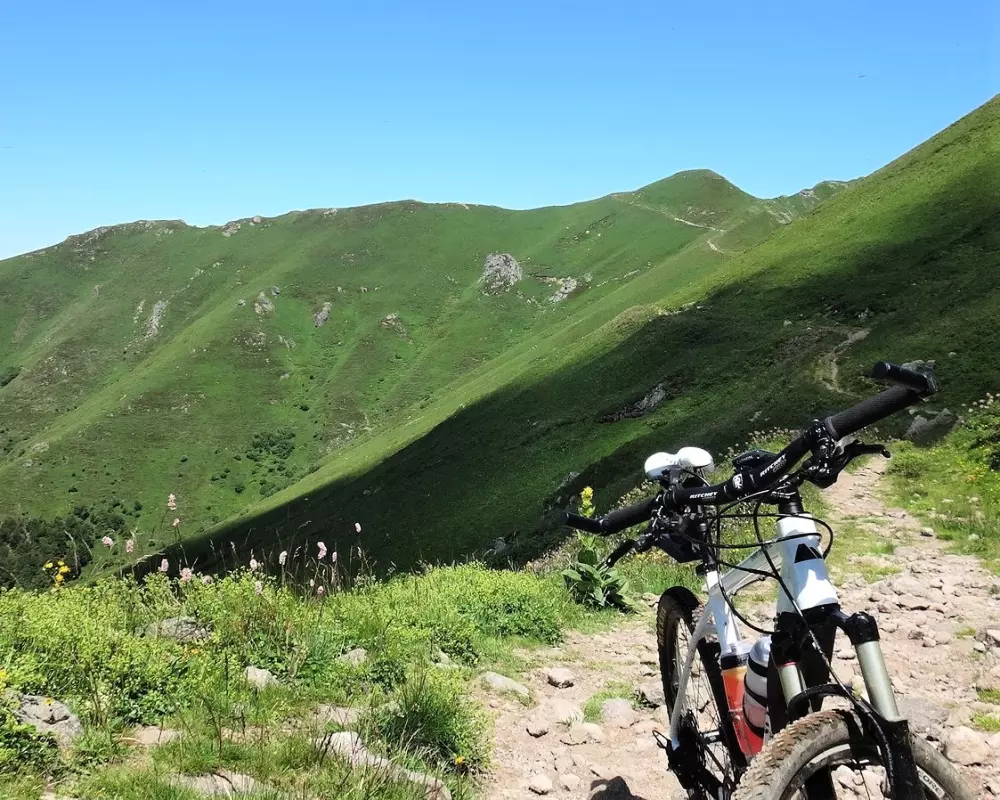 Camping Les Rives du lac Cantalès 3 étoiles★★★