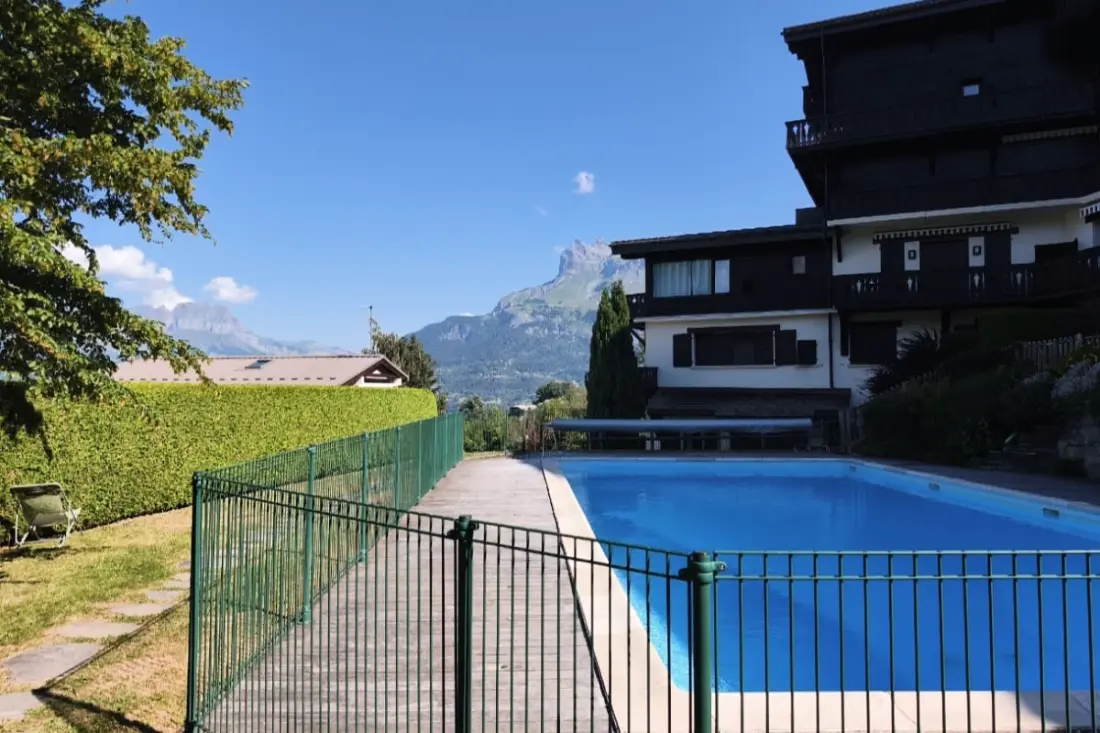 Apartman Plein Sud Kert közelében