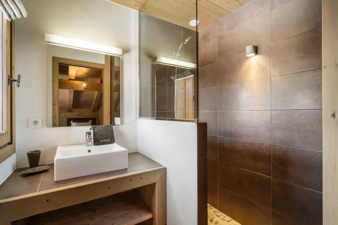 La Nia Residence