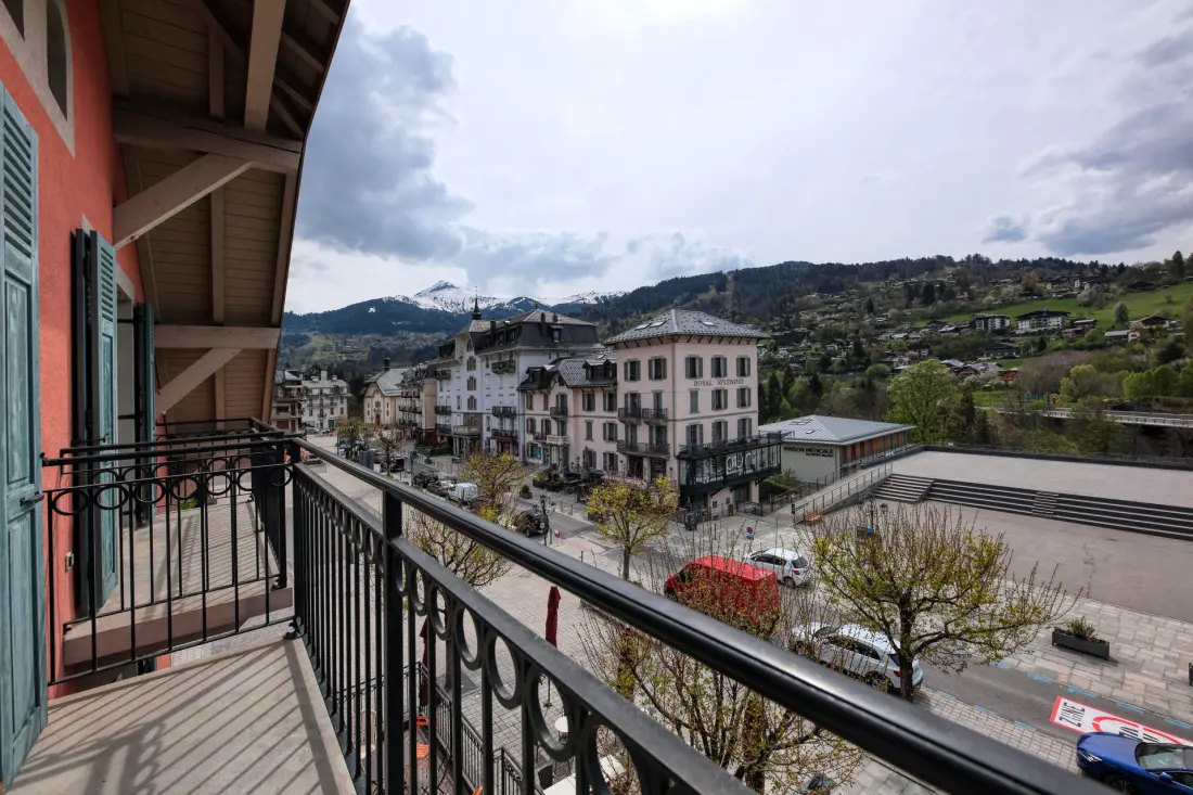 Montjoie Residence