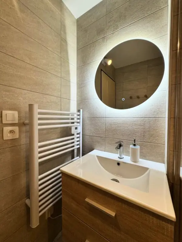 28 M2 Stúdió balkánival Saint-gervaisban