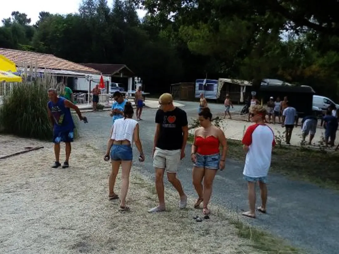 Kemping Les Etangs Mina 3 Csillagok★★★