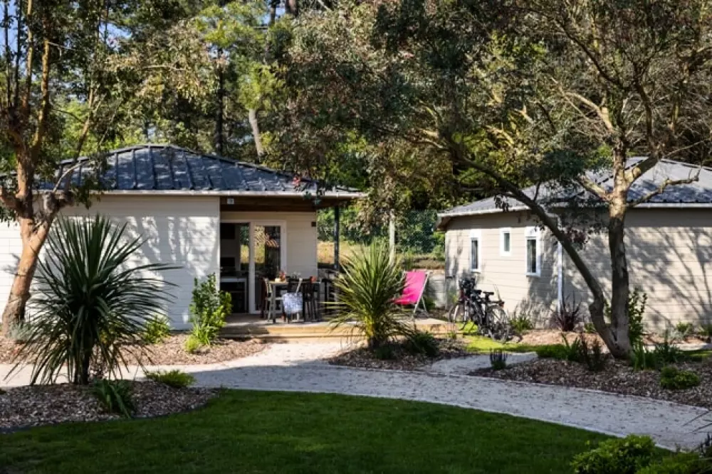 Campsite Domaine des Salins 4 Stars★★★★