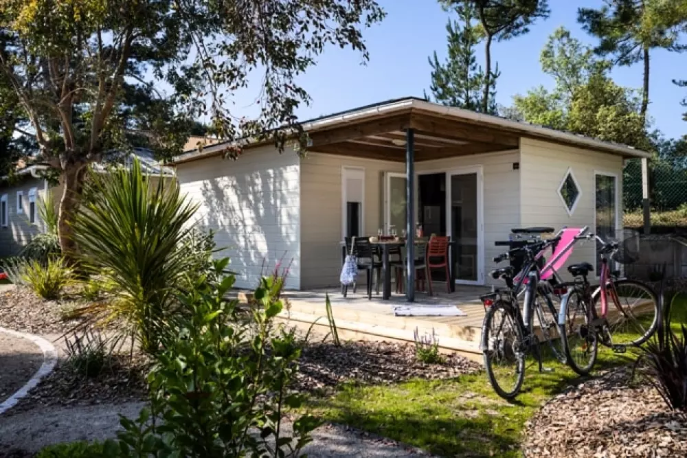 Campsite Domaine des Salins 4 Stars★★★★