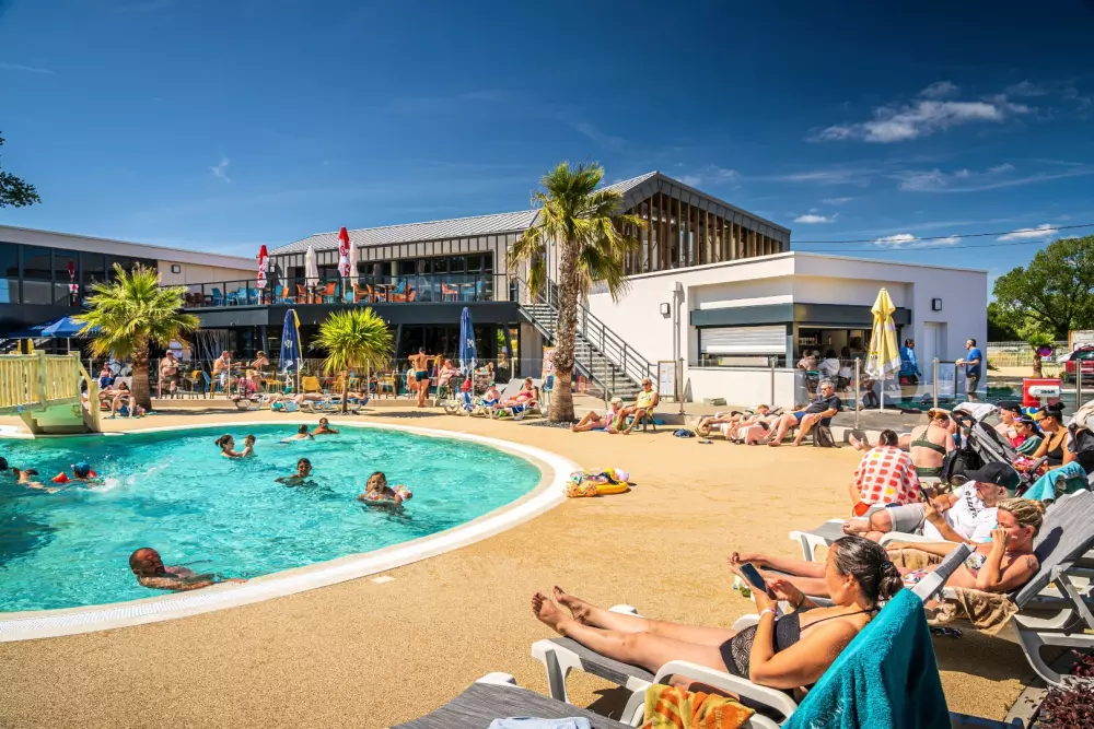 Camping Riez à la Vie 4 Sterren★★★★