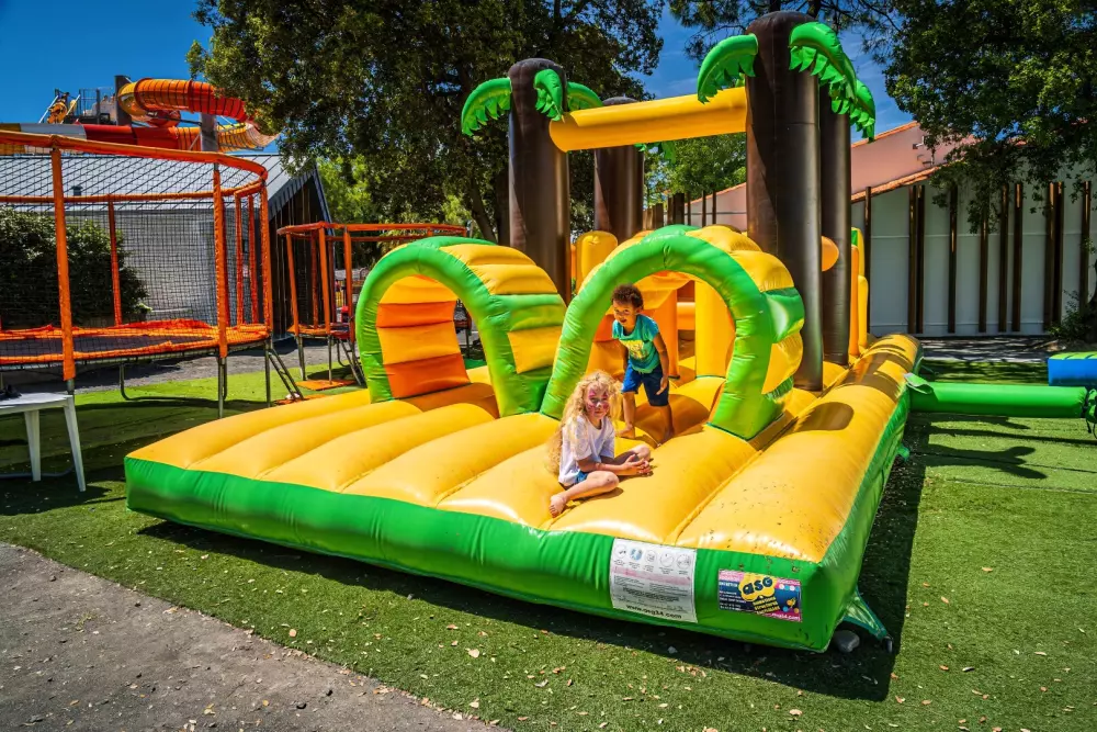 Camping Riez à la Vie 4 Sterren★★★★