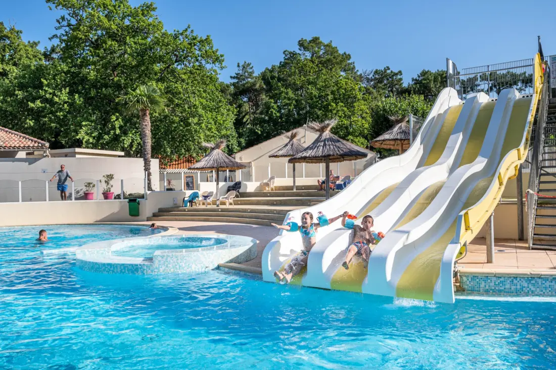 Flower Camping Au Bois Des Biches 4 Sterren★★★★