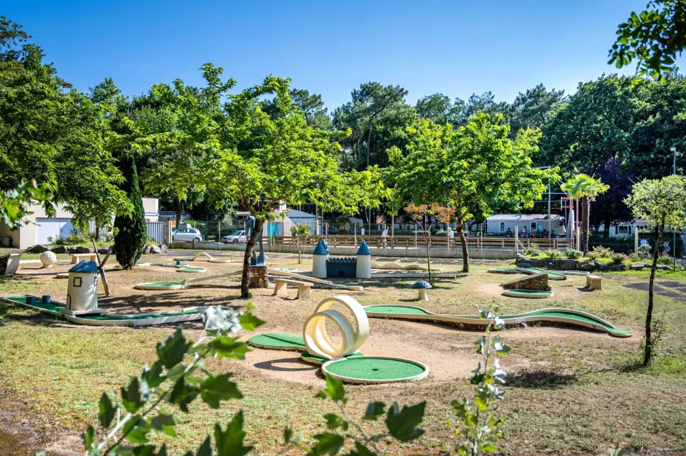 Flower Camping Au Bois Des Biches 4 Stars★★★★