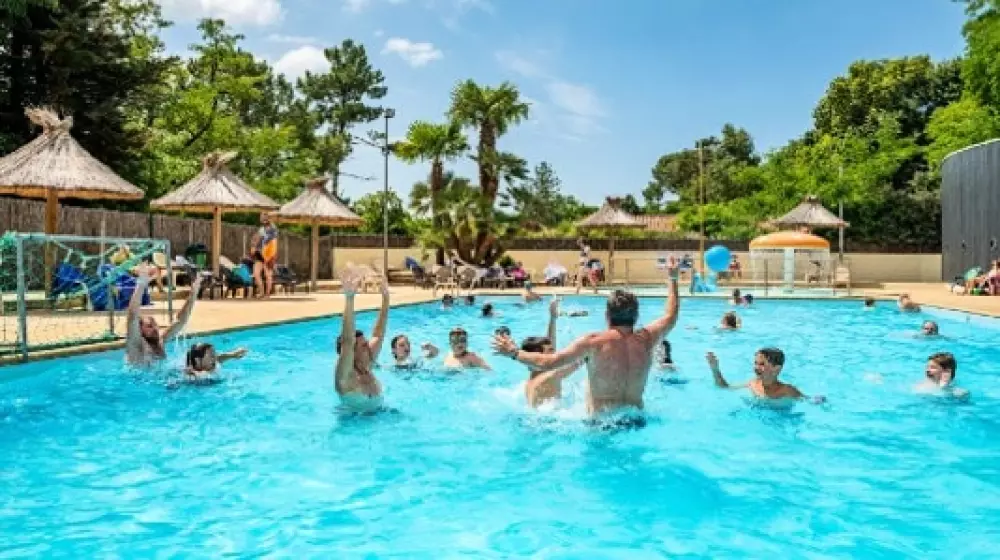 Flower Camping Au Bois Des Biches 4 Stars★★★★