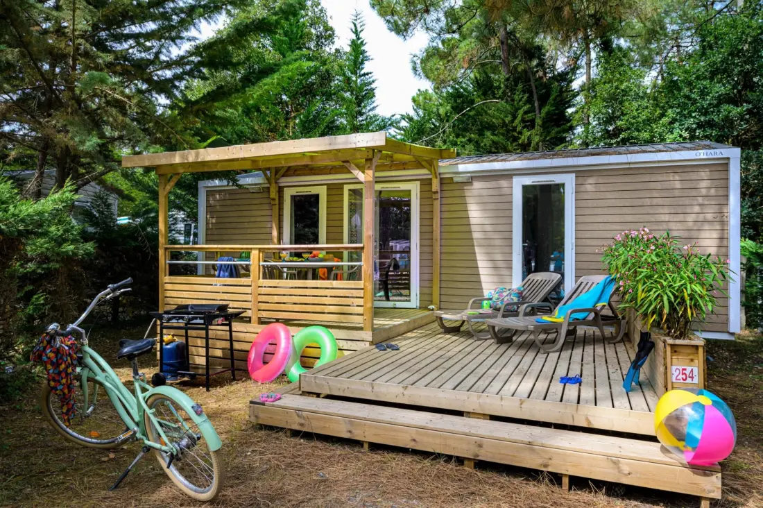 Flower Camping Au Bois Des Biches 4 Sterren★★★★
