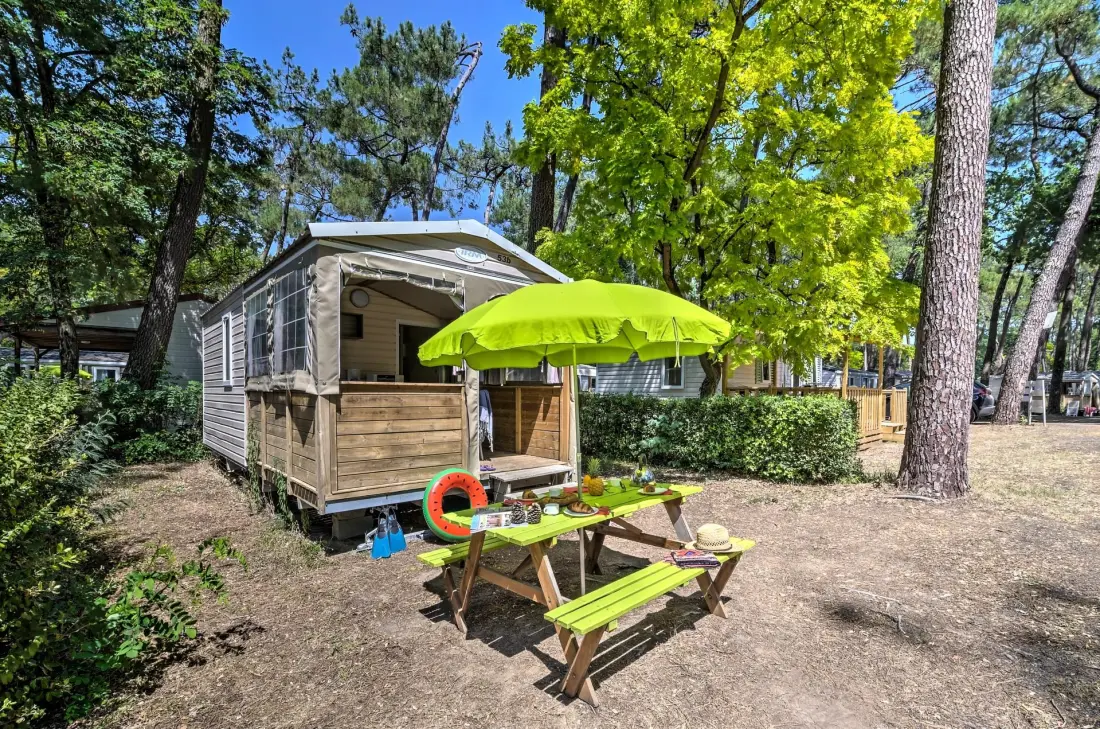 Flower Camping Au Bois Des Biches 4 Sterren★★★★