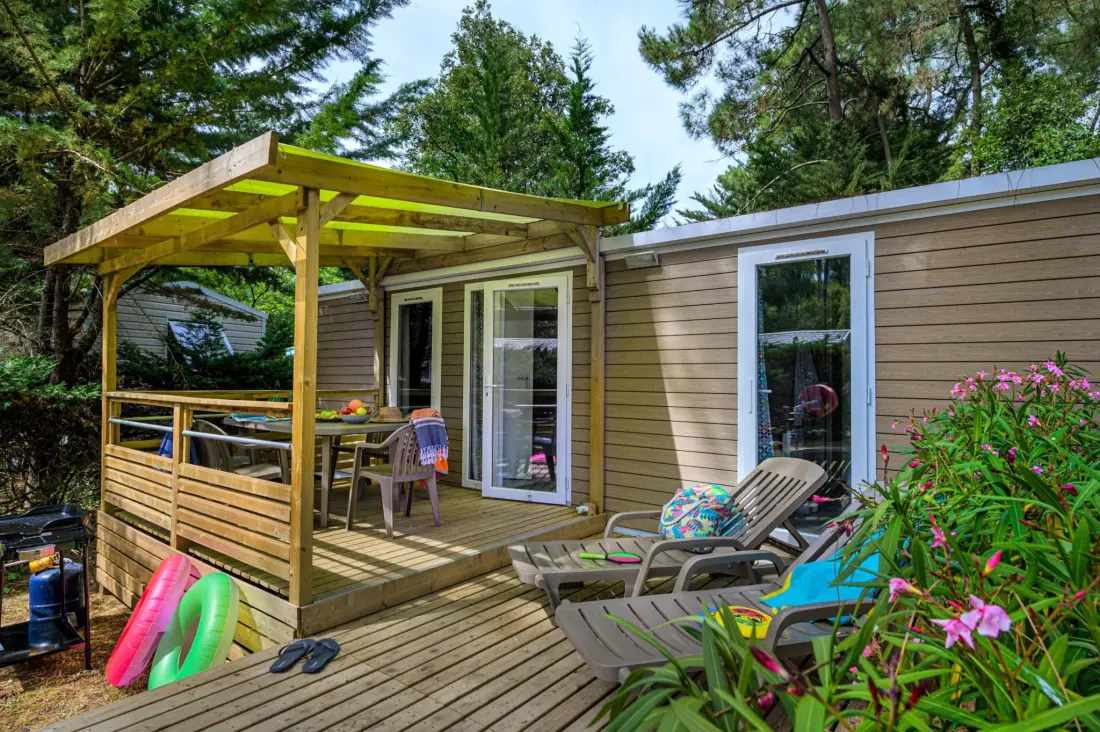 Flower Camping Au Bois Des Biches 4 Sterren★★★★